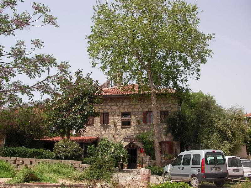 Yuekser Pansiyon Side Buitenkant foto